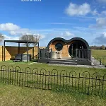 Alojamento de Turismo Selvagem Hollins Farm - Dog Friendly, Self Catering *