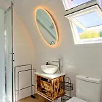Hollins Farm - Dog Friendly, Self Catering * Knaresborough
