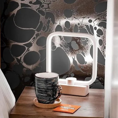 Hollins Farm - Dog Friendly, Self Catering *