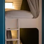 Hollins Farm - Dog Friendly, Self Catering 롯지